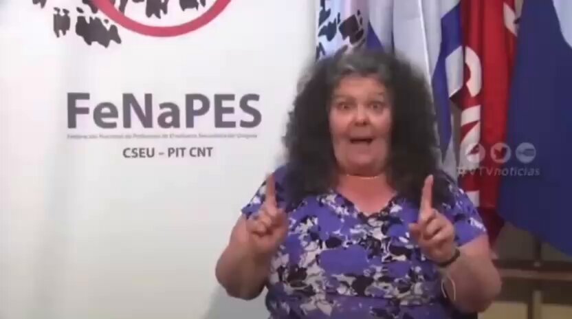 Esto que hizo Juanchi Hounie con María Fernanda Souza no es casual, así opera la derecha machista, recortan, tergiversan y atacan en manada para desprestigiar a mujeres. El mismo modus operandi que usó𝗙𝗲𝗹𝗶𝗽𝗲 𝗦𝗰𝗵𝗶𝗽𝗮𝗻𝗶 con la profesora Virginia García Montecoral hace unos años😘