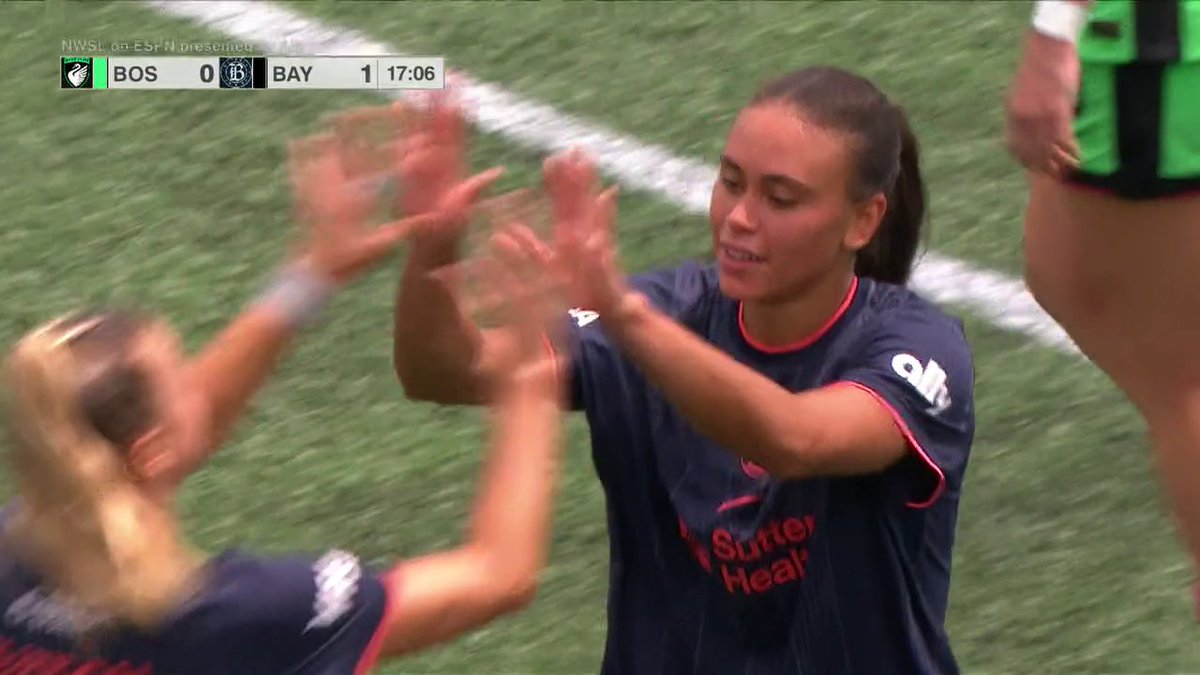 Claire Hutton finds Karlie Lema with a beautiful ball to give Bay FC a 2-0 lead 🔥 Watch this NWSL battle between Boston Legacy FC and Bay FC NOW on ESPN and the ESPN App ⚽️