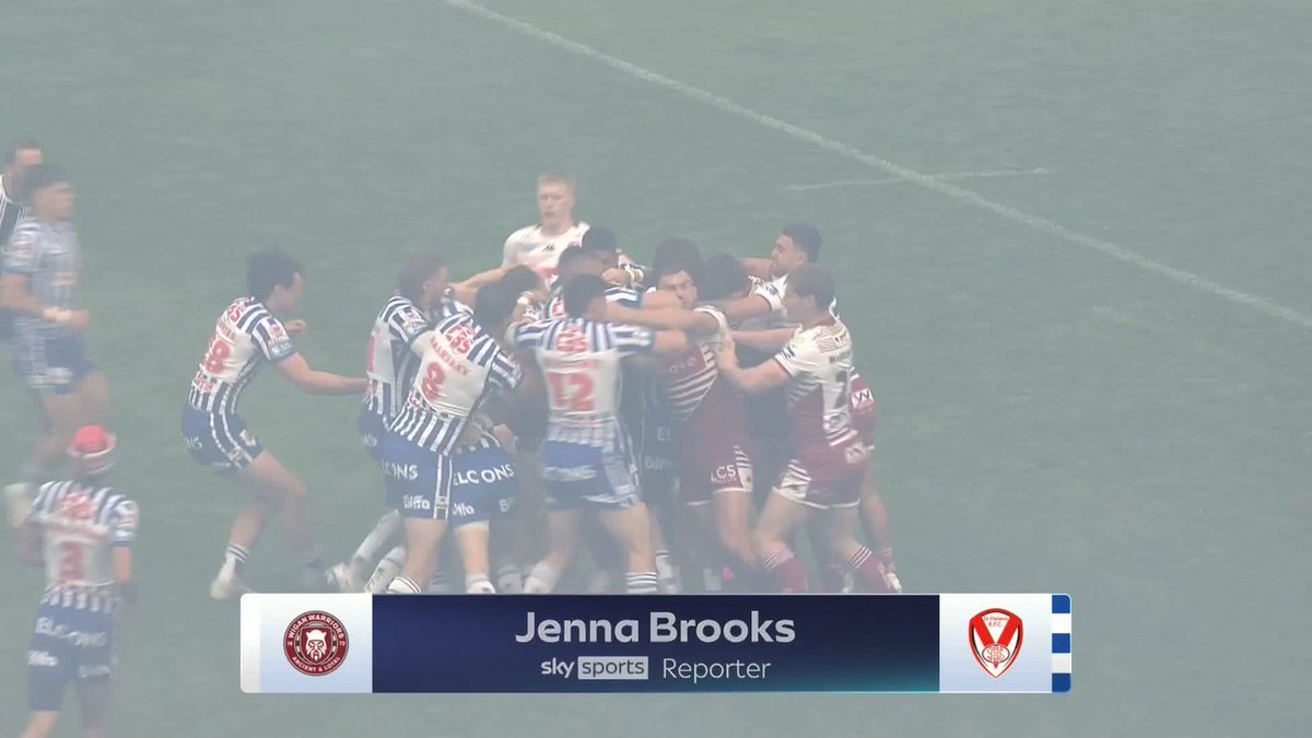 It's all kicking off between Wigan Warriors and St Helens ‼️ 😳
