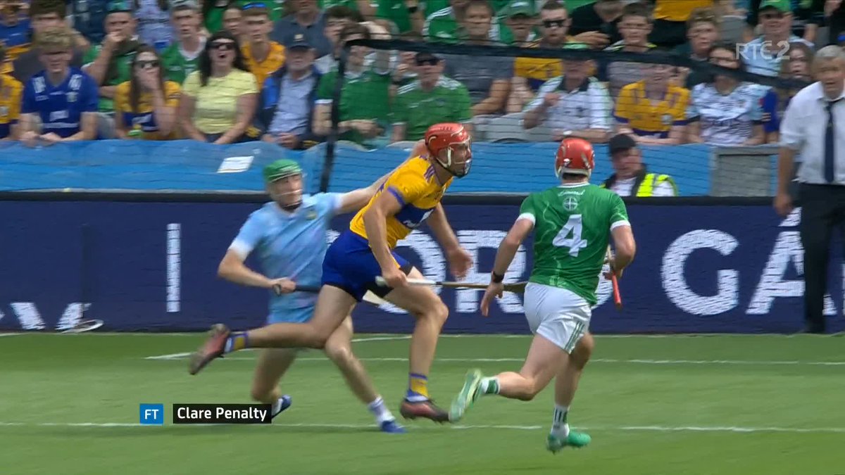 The panel discuss the decision to award Nicky Quaid a yellow rather than a black card "By god if Nickie Quaid is not there for the last 10 minutes and you get a penalty....... it's game over"