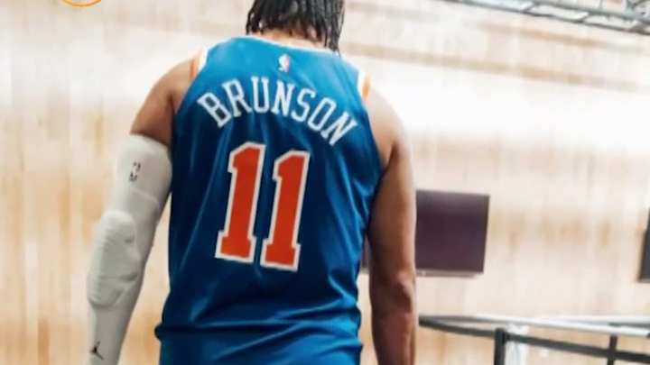 "She knows the logo She knows the chants She knows her daddy's uniform … She's locked in She'll sit and watch a game She will not move She loves it" –– Jalen Brunson's mom Sandra on granddaughter Jordyn