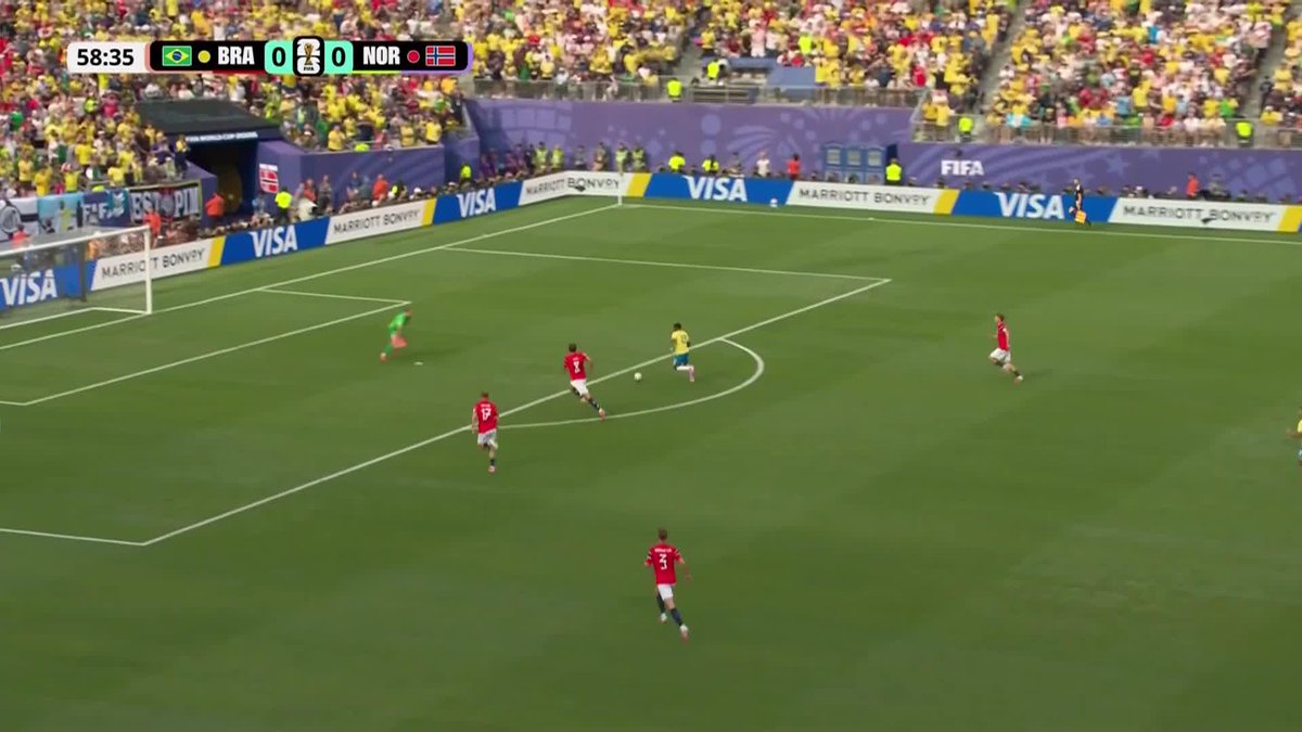 Forget the miss by Endrick, check out THAT PASS by Vini Jr 😱 🎥 SportyTV