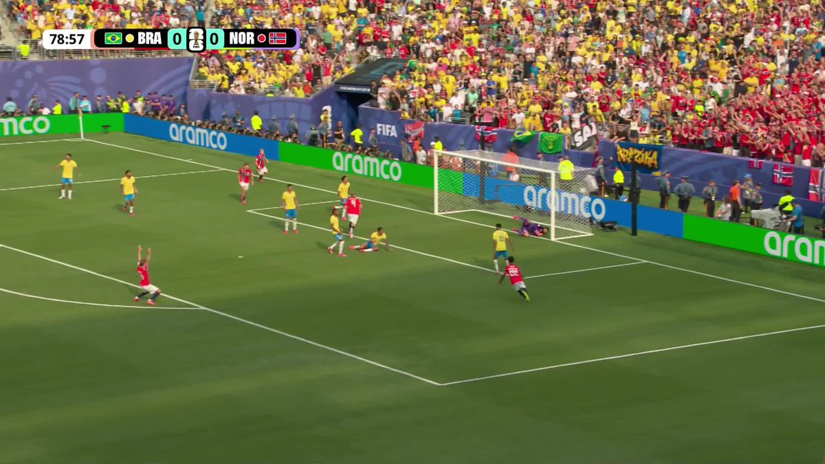HAALAND HAS NORWAY IN THE LEAD! Erling Haaland fires the header home over Gabriel to give Norway the lead!
