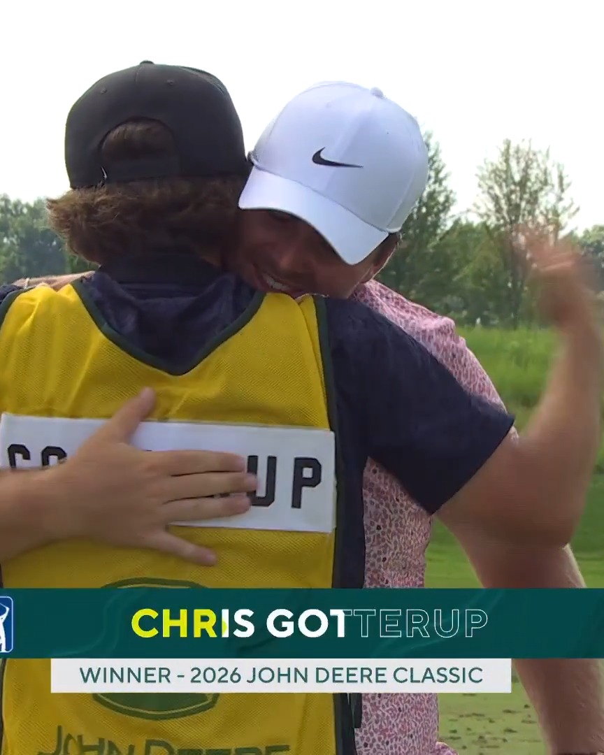 Ben Kohles misses his par putt and Chris Gotterup is a champion @JDClassic!