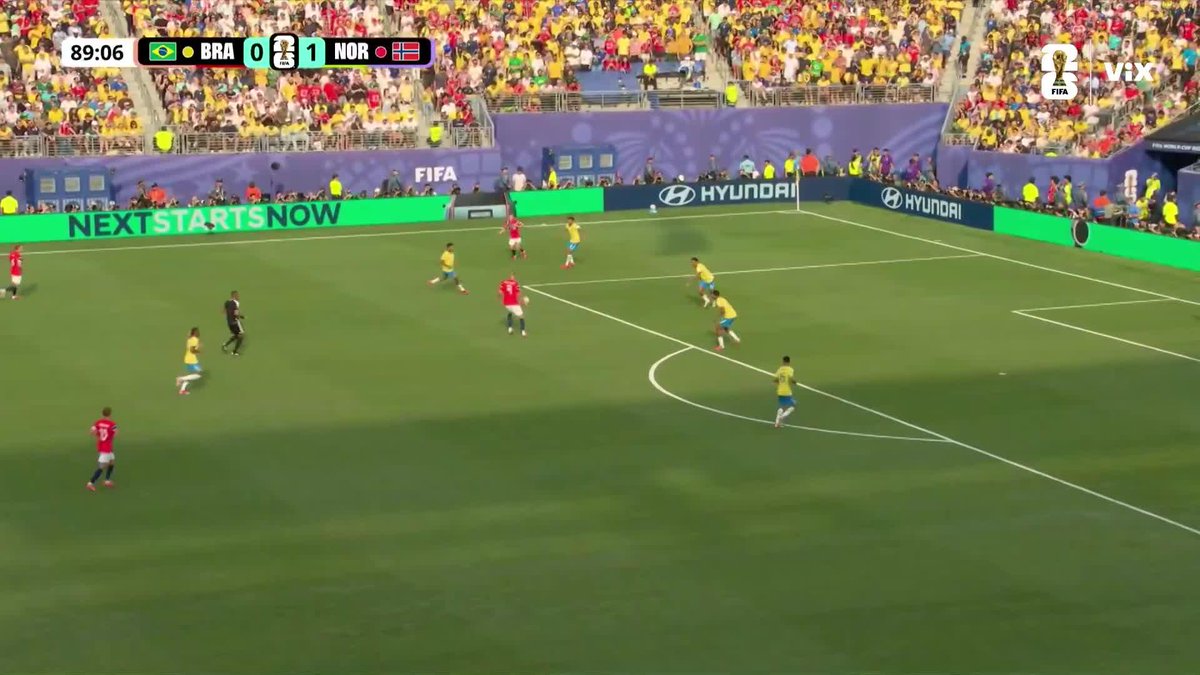 ¡ESTÁS LOCO, HALAAND! ¡QUÉ GOLAZO HICISTE! ¡LOS ACABASTE! 🤯🇳🇴 ¡Con qué calma y qué potencia! ¡2-0 ante Brasil! #ElMundialEsNuestro y la magia de los Octavos de Final de la Copa Mundial de la FIFA 2026 se vive por Televisa y ViX 🇲🇽🏆