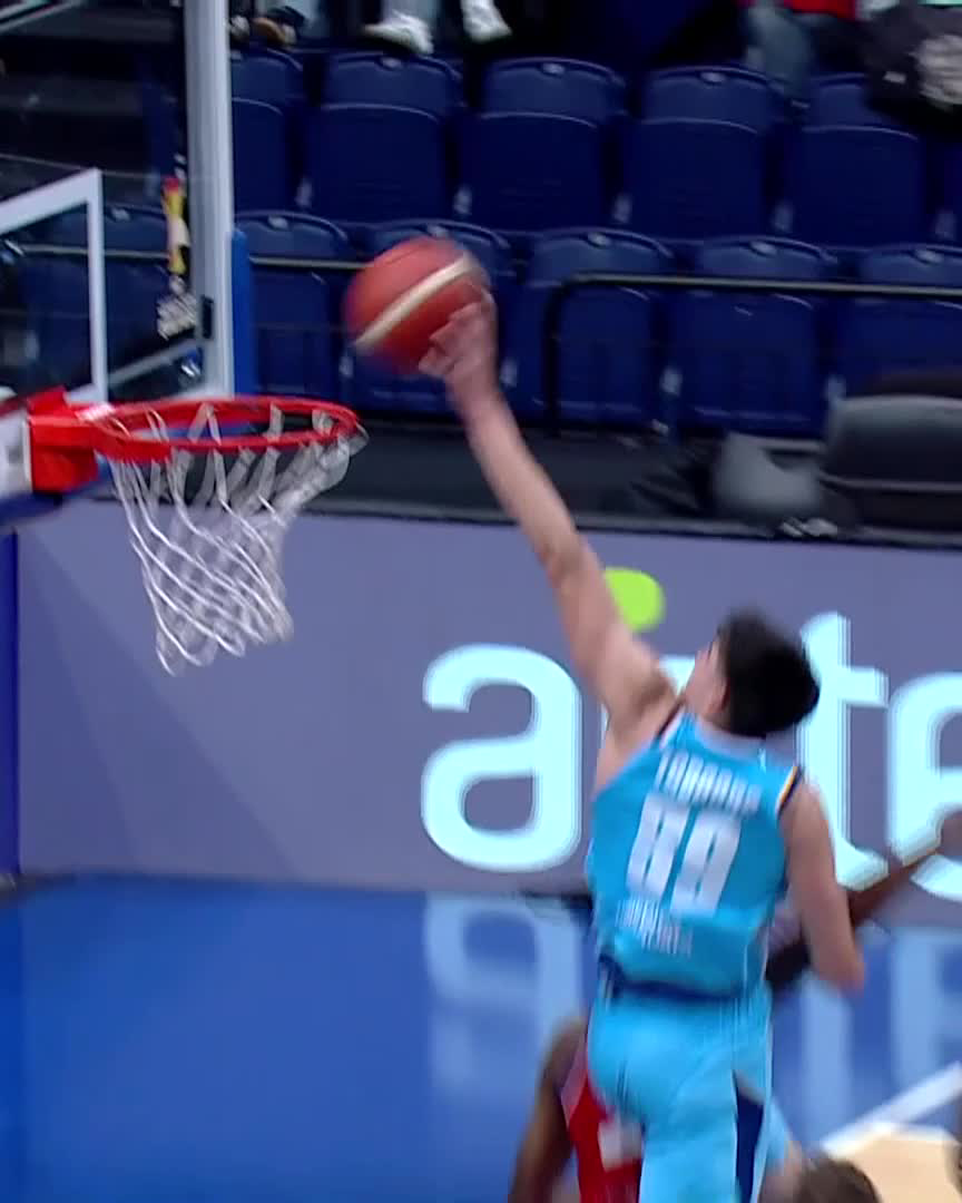 Taboada is an absolute menace at the rim ๐ค #FIBAWC x #StepItUp