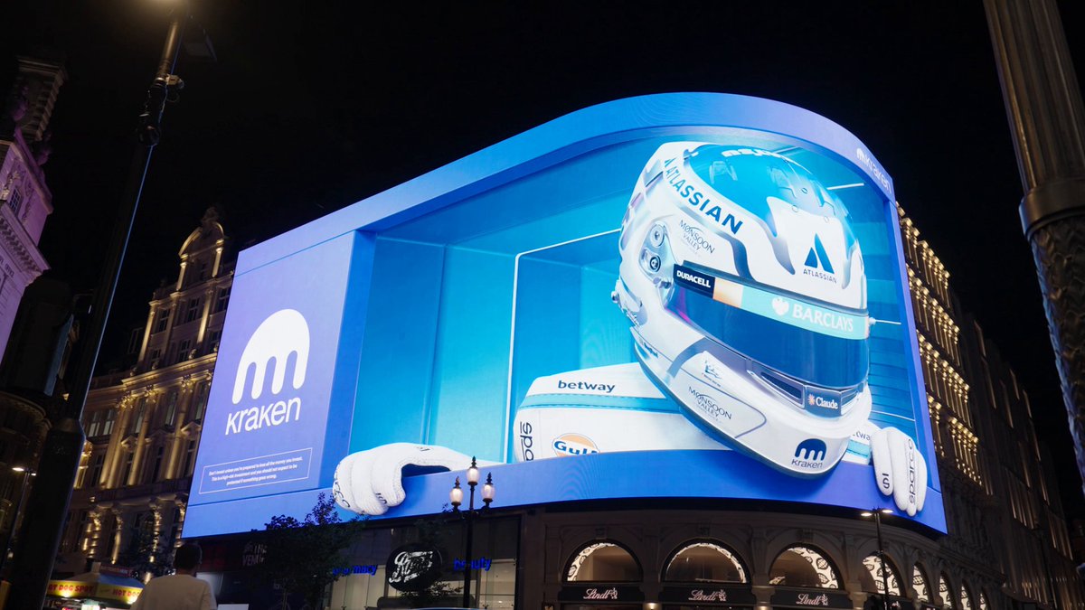 Piccadilly Lights takeover 🤩 🤝 Atlassian Williams F1 Team