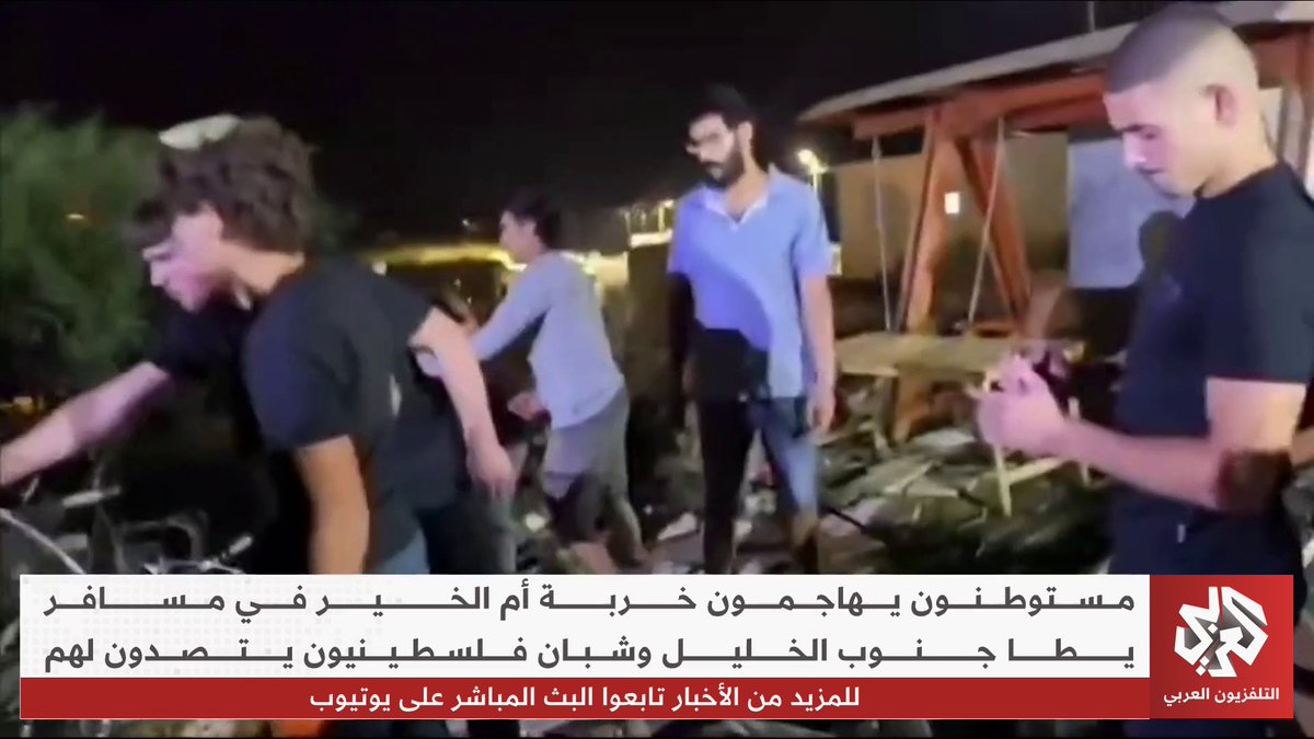 شبان فلسطينيون يتصدون لمستوطنين هاجموا خربة أم الخير في مسافر يطا جنوب الخليل