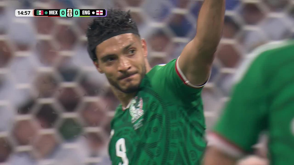 ⛔️🧤 LA BOCHA QUE LE SACÓ PICKFORD A RAÚL JIMÉNEZ.