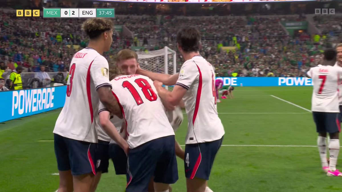 TWO IN TWO MINUTES! Bellingham again and England are in dreamland!