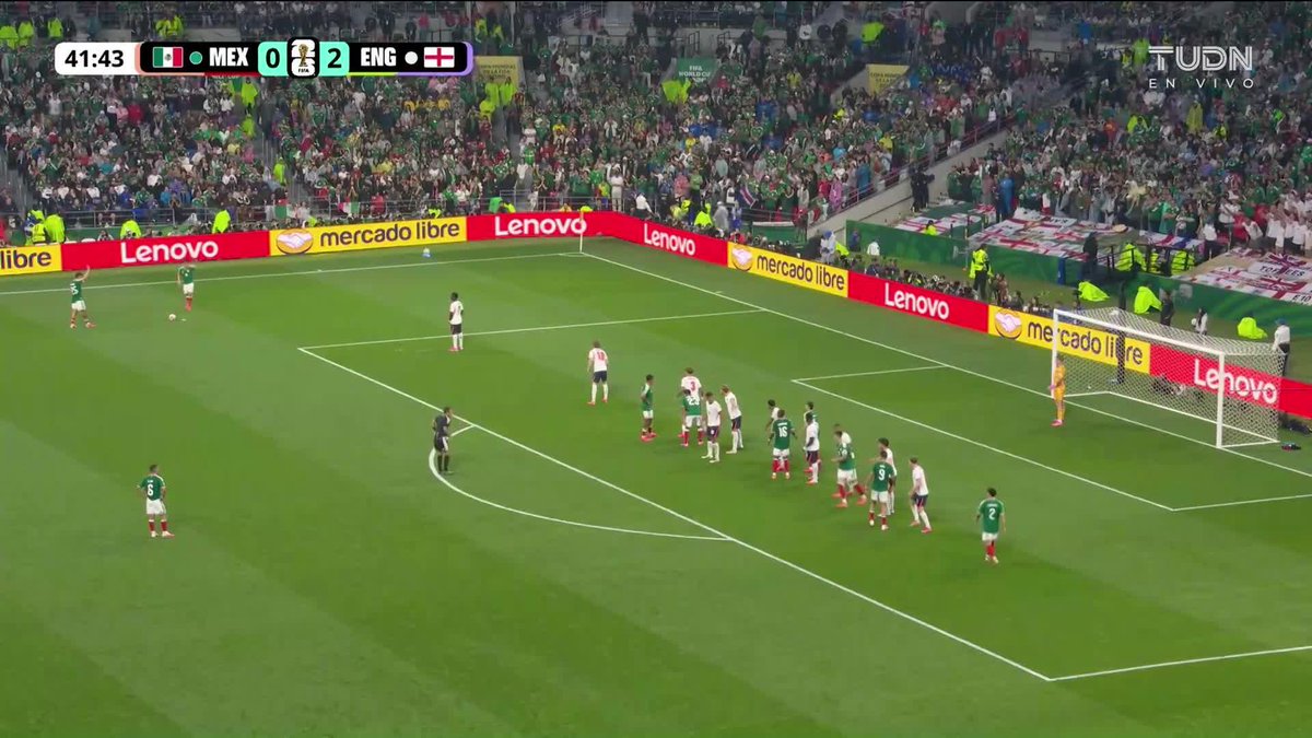 GOOOOOL DE MÉXICO ¡QUIIÑOOONEEEES! ¡ESTO AÚN NO SE ACABA! 🇲🇽⚽ #ElMundialEsNuestro y el México vs Inglaterra se vive por @canalestrellas, Canal 5 y @vix Ver menos