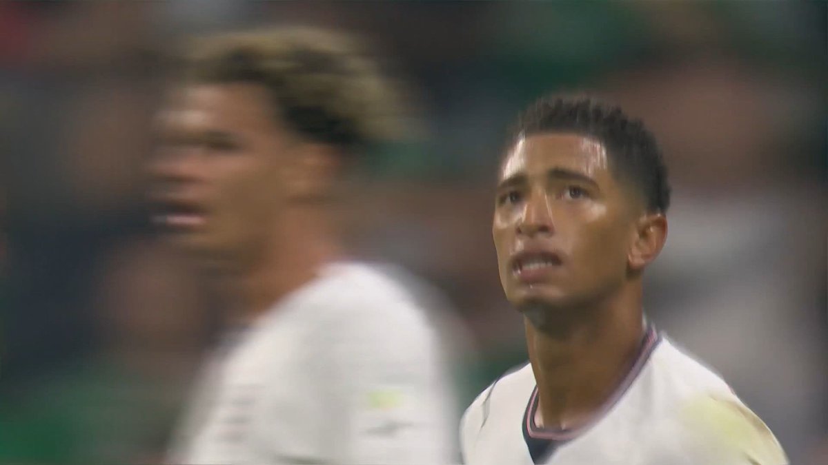 Jude Bellingham with a diving header to send England into the lead 🏴 The first goal Mexico conceded at the 2026 World Cup, and wasn't it a BEAUTY 🤩