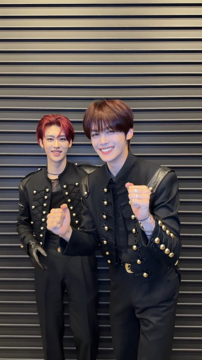 앤더블네 강아지 🔗 #AND2BLE #앤더블 #RICKY #KIMGYUVIN #AND2BLE_SHOW_CONCERT #WelcomeToQurious