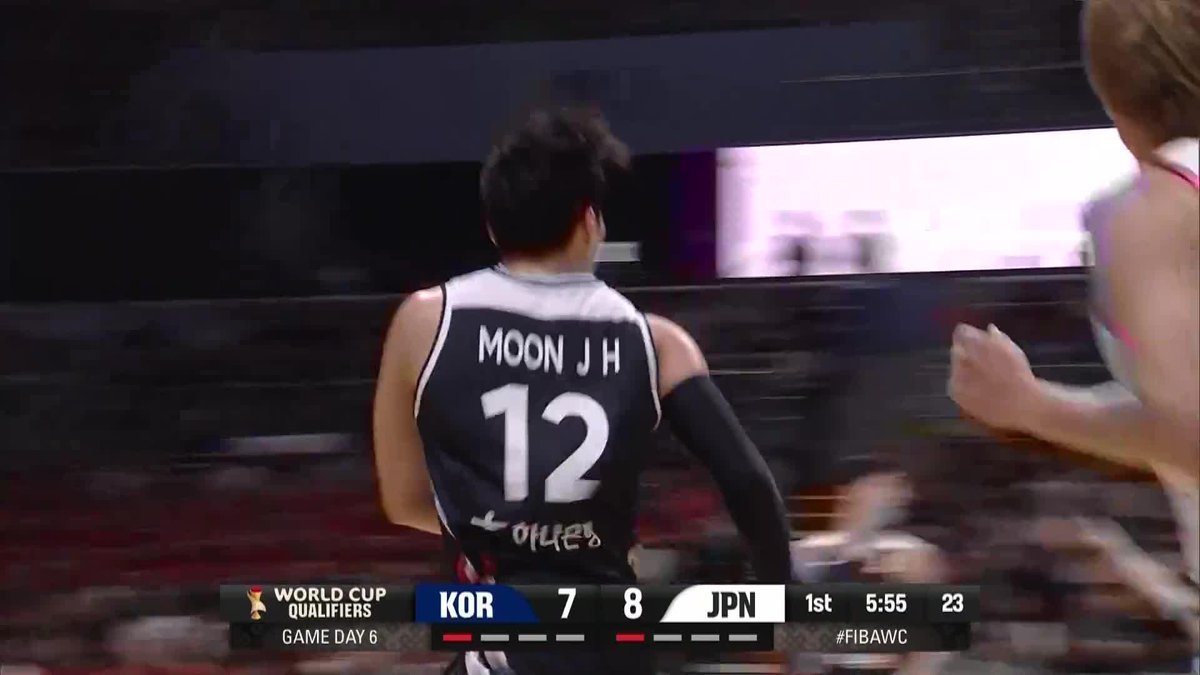 バスケW杯予選!🇯🇵日本vs韓国🇰🇷 BS朝日で放送中📺 / #渡邊雄太 選手がダンクで会場を盛り上げる🔥💨 \ ABEMA・TVerでも生配信中️⚡️ #バスケ #W杯予選 #日本代表