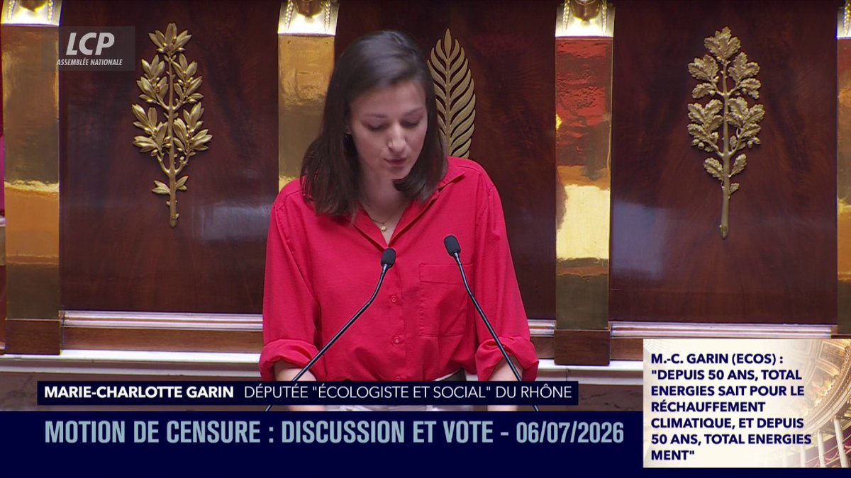"Un gouvernement qui savait, qui a désarmé le pays face aux dangers, qui a coupé les crédits de la survie et qui n'a rien fait quand les corps tombaient ne peut pas rester", conclut Marie-Charlotte Garin. "Nous vous demandons de partir, et nous vous demanderons des comptes."
