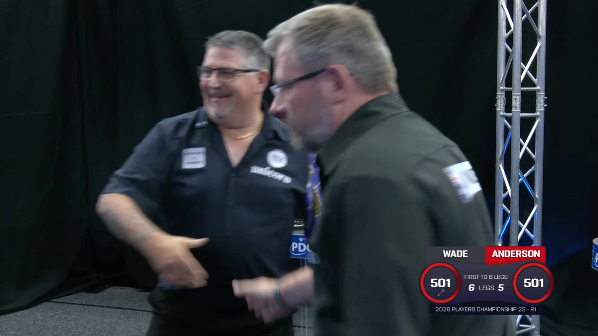 WADE PIPS ANDO! 🤖 James Wade defeats Gary Anderson in a dramatic last-leg decider, surviving three match darts from the Scot in the previous leg to win 6-5! 📺 #PC23