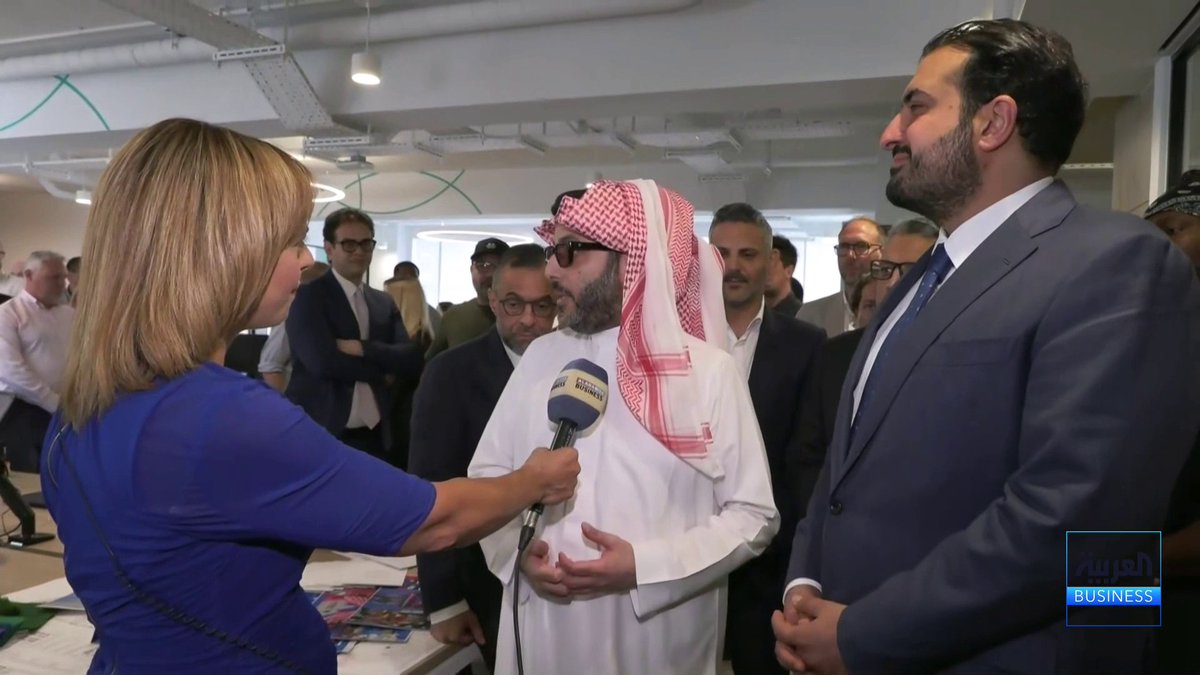 رئيس مجلس إدارة الهيئة العامة للترفيه في السعودية المستشار تركي آل الشيخ في مقابلة خاصة مع "العربية Business" 📌 شركة "صلة" تهدف إلى تقديم قطاع الترفيه والترفيه المنزلي حول العالم بـ "نكهة وجودة سعودية متميزة" 📌 "صلة" مسؤولة عن العديد من الفعاليات في بريطانيا.. وستقيم فعالية كبيرة لرياضة "البادل" في بريطانيا 📌"صلة" ستغطي العالم وستفتتح مقرات جديدة في مدن أوروبية.. ومن بينها أسطنبول 📌 توسع الشركة يتماشى مع رؤية ولي العهد السعودي وتأكيده على تصدير الترفيه برؤية سعودية خلال السنوات الخمس المقبلة Carina Kamel كارينا TURKI ALALSHIKH #جرس_الإغلاق