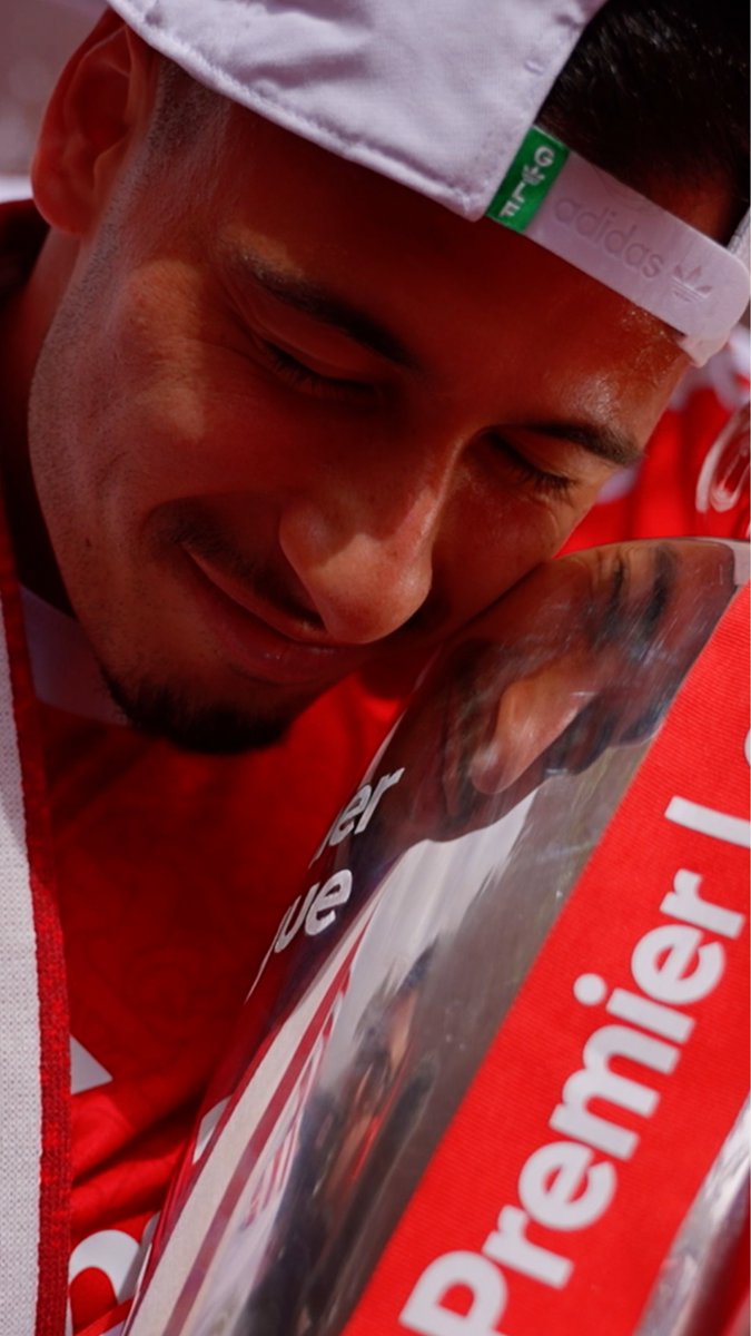These moments ❤️‍🔥 Relive our historic Champions parade on The Arsenal app ⚡️