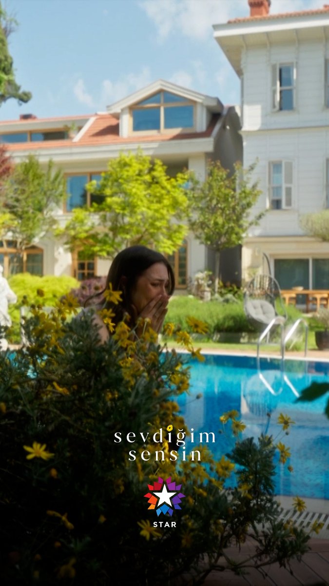 "Taktım bu yüzüğü ama ben bunu aileme yapamam." 💔 #SevdiğimSensin'in yayınlanmış tüm bölümlerini izleyebilirsiniz. Sevdiğim Sensin