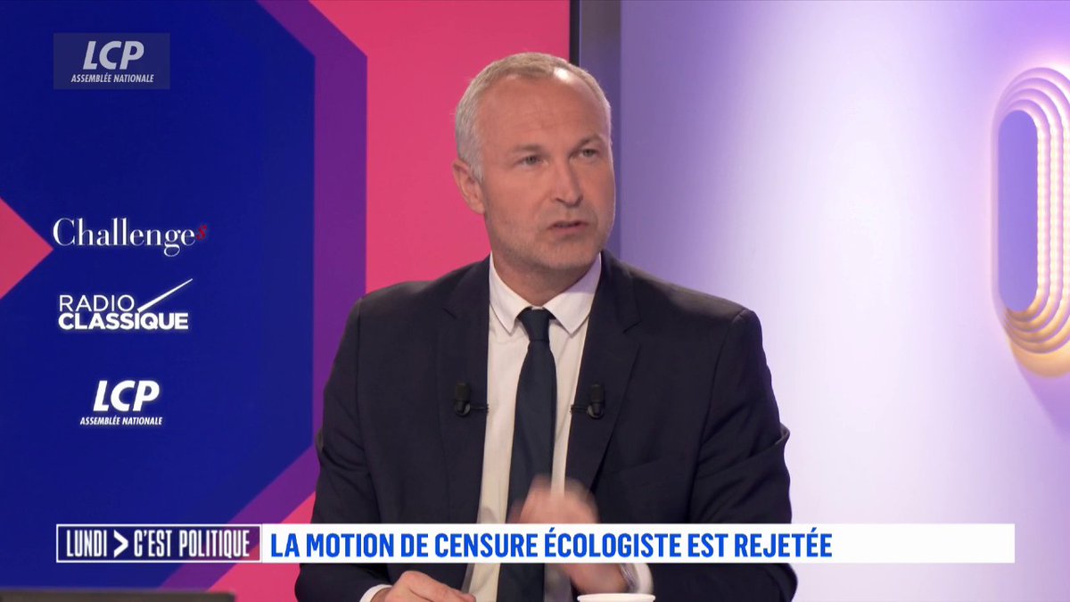 "Vingt députés socialistes ont fait le choix de voter cette motion de censure, je pense que c'est vingt de trop", déclare Laurent Panifous. Le ministre qualifie d'"impardonnable" leur geste si la motion de censure avait été adoptée. #LCPol