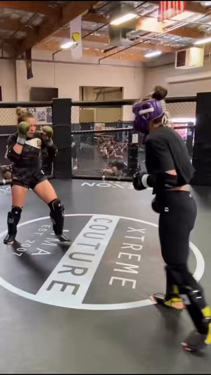 Veronica Hardy Posts a Video Of Her Injury Forcing Her Out Of #UFCOKC