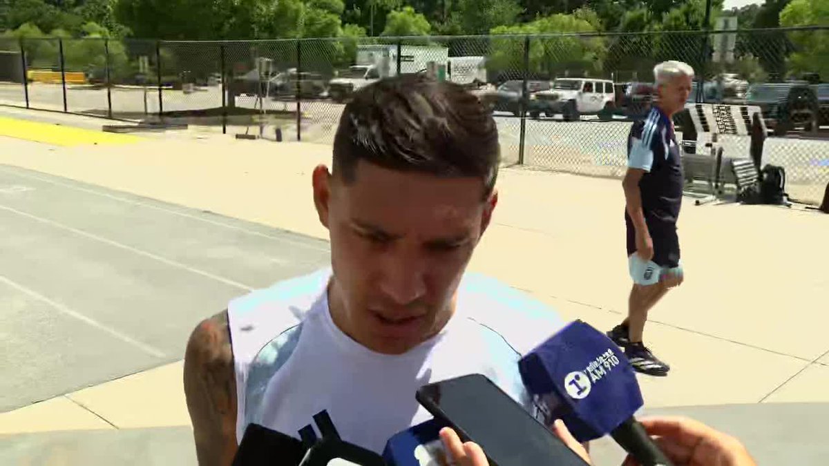 "ANALIZANDO EL PARTIDO MÁS EN FRÍO, VIMOS MÁS CUESTIONES DE LO DEFENSIVO, ESTAR MÁS ORDENADOS", Nahuel Molino y el análisis que hicieron del partido vs. Cabo Verde. 🎬 #ESPNMundial 📺 Mirá los mejores partidos de la #FIFAWorldCup por ESPN, en el Plan Premium de #DisneyPlus