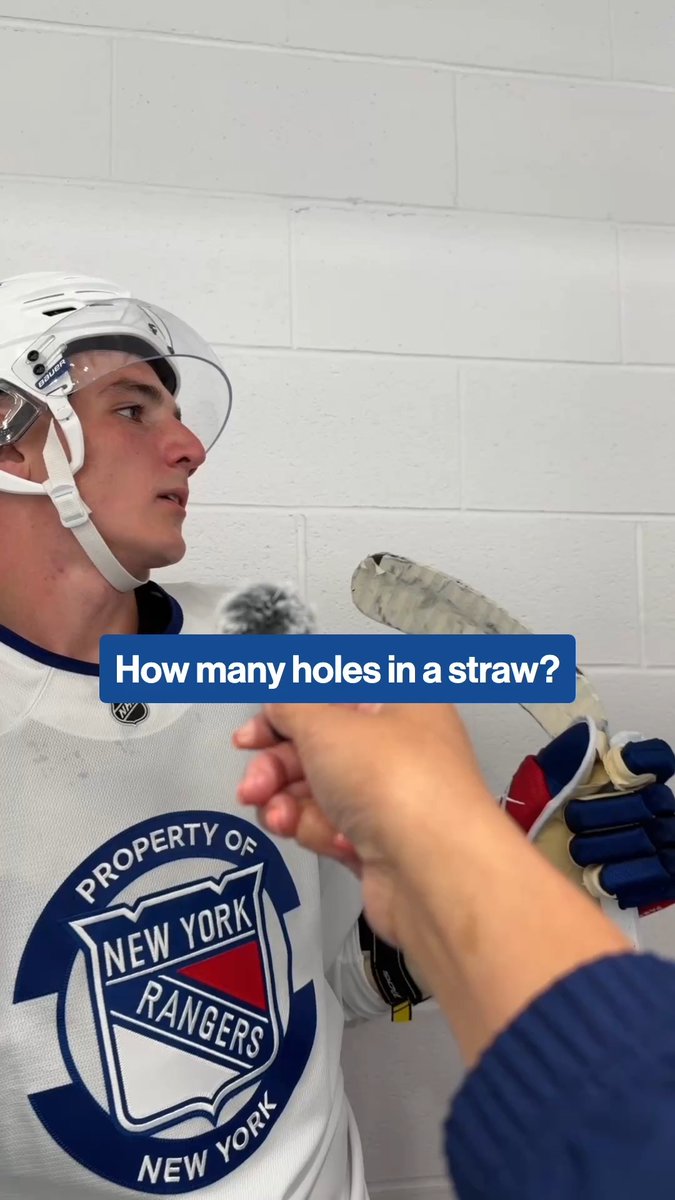 How many holes does a straw have 🤔