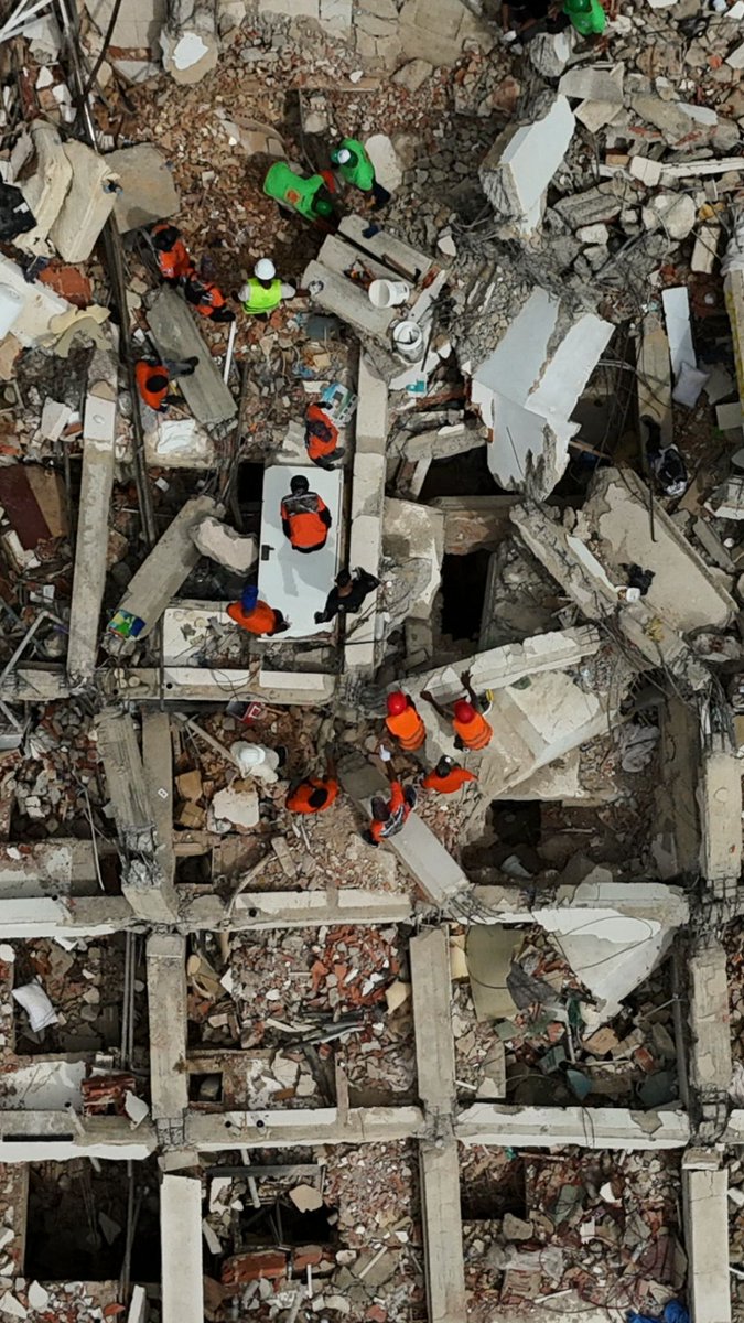 More than a week after two powerful earthquakes shook Venezuela, families across the devastated region are clawing through mountains of pulverized concrete with their bare hands to locate thousands of relatives missing in the ruins. AP Video/Fernanda Pesce
