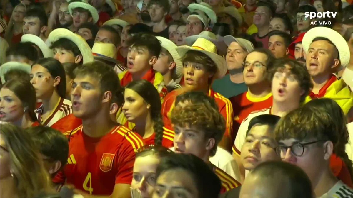 🚨MUNDO: Ruas de Madri em festa com a classificação da Espanha na Copa do Mundo.