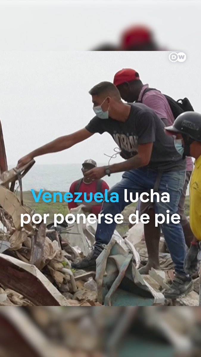 Habitantes de La Guaira buscan entre los escombros objetos de valor para subsistir Casi dos semanas después de los fuertes terremotos consecutivos del 24 de junio, los habitantes de La Guaria, el estado más golpeado por la catástrofe, intentan reponerse a la tragedia y rehacer sus vidas. Muchos perdieron sus fuentes de ingresos y hay quienes se ven obligados a sobrevivir de cualquier manera. El país necesitará de la ayuda internacional en diferentes áreas. UNICEF ya está en el país aportando a contener a los más pequeños, que si bien tuvieron la suerte de sobrevivir, necesitan apoyo psicológico para comenzar el proceso de superar esta traumática experiencia.
