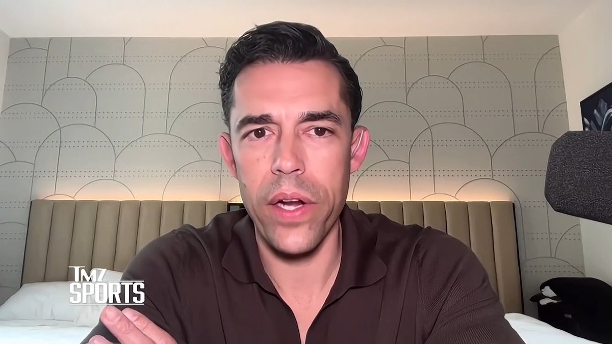 USMNT star Herculez Gomez says FIFA "opened Pandora's Box" for world leaders to call favors.