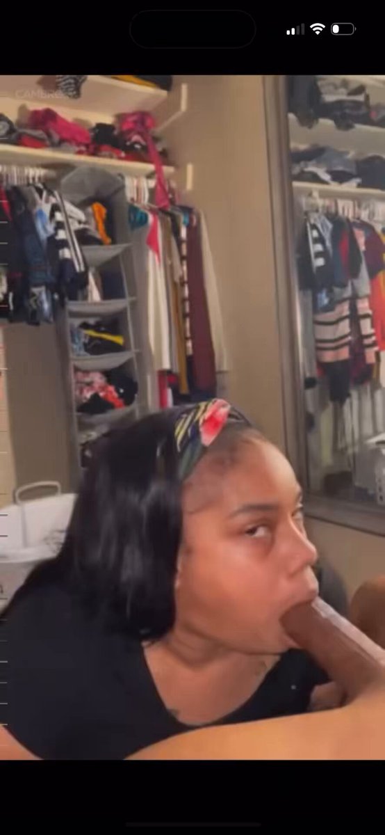 Went to my hb’s crib to pick up my ps5, but his gf is using it. When I told her imma take it, she said only if I beat her in a game she’s good at…her sneaky ass didn’t say itd be on the ps5 tho😭😭 #bbc #blowjob #deepthroat #ebony #cheating #porn #nsfw