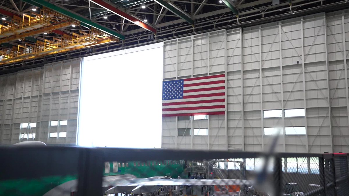 Let's G⚽⚽⚽⚽⚽⚽A L! In a special visit ahead of tonight's big game against Belgium, leaders of the U.S. Soccer Federation stopped by our Renton 737 MAX Final Assembly building. #TeamBoeing kicked up the energy with a special cheer from the factory floor. We'll be rooting on the U.S. Soccer U.S. Soccer Men's National Team tonight in Seattle! ❤️🤍💙