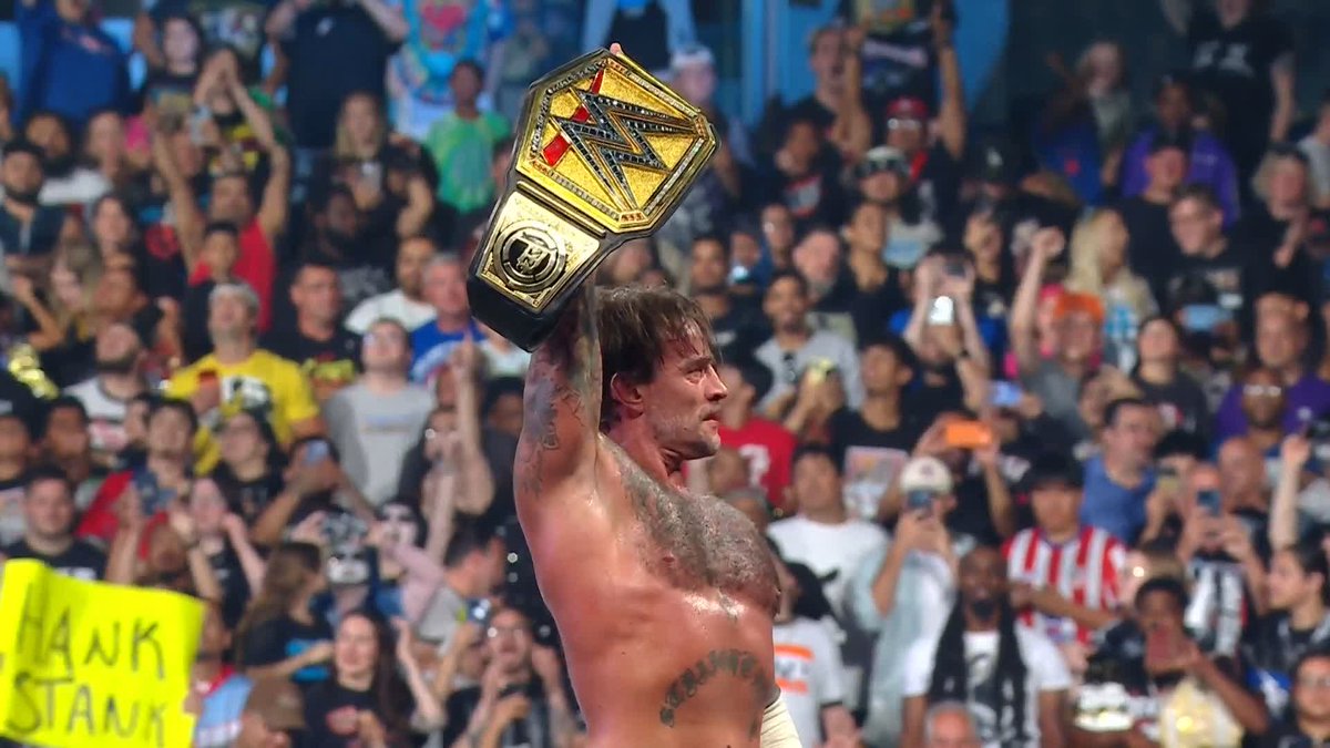 CM Punk is now an 8x World Champion!!! 👏 WHAT A MOMENT!!!