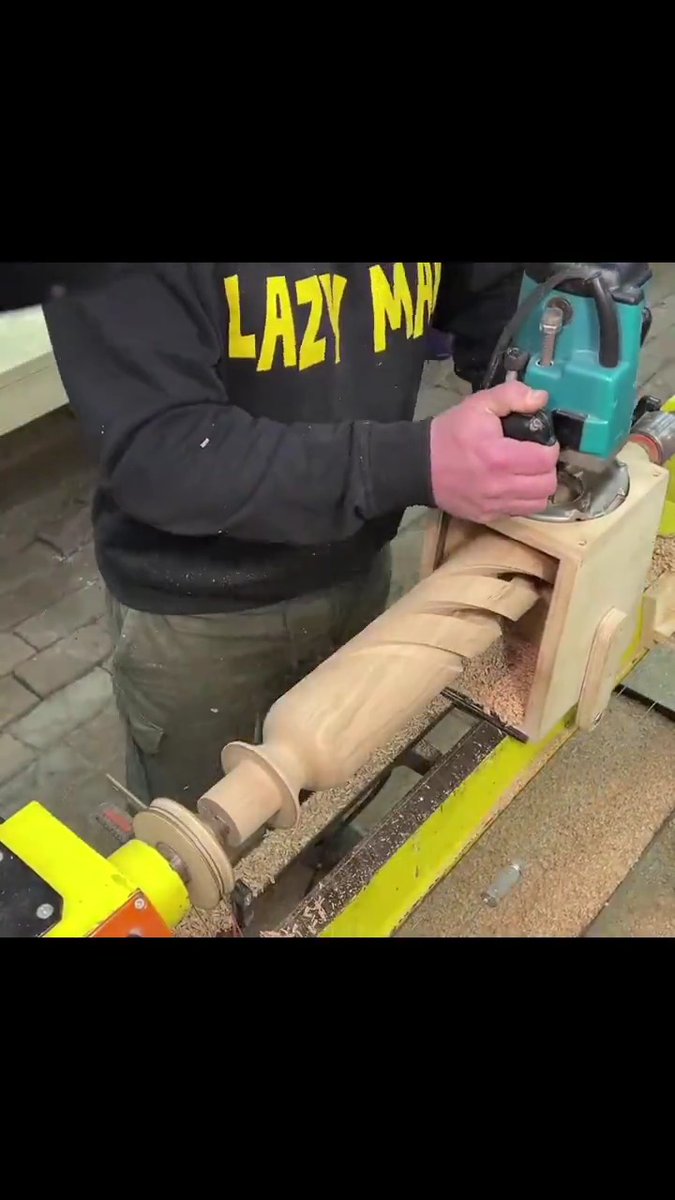 A 6-minute time-lapse of turning raw timber into a timeless masterpiece without using a single nail