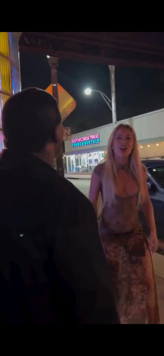 Blonde shawty tries fighting a bouncer.. 🤦