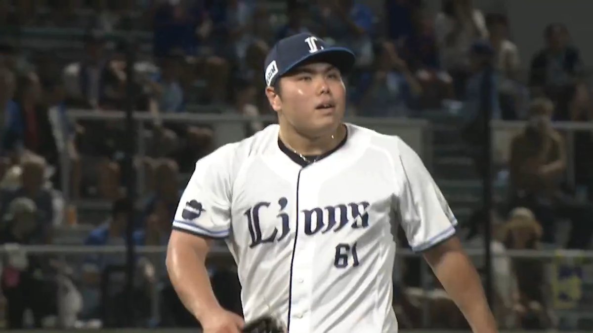 先発の #平良海馬 投手が5回無失点に抑える！ 地元・沖縄での力投に、球場も拍手に包まれます！ #seibulions #打破 #圧倒的至近距離 #沖縄開催