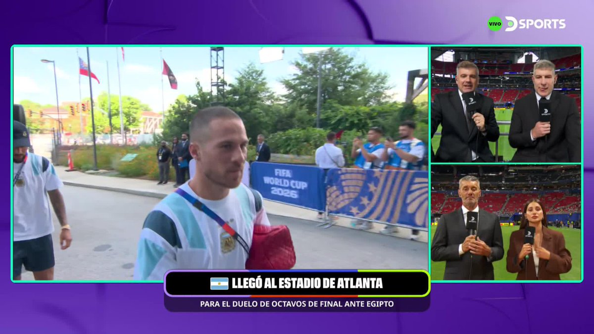 Argentina llegó al estadio, el cuerpo técnico salió y el plantel SE QUEDÓ CANTANDO Y SALTANDO ANTES DE BAJAR. Así se movía el micro. 💪🏼🇦🇷