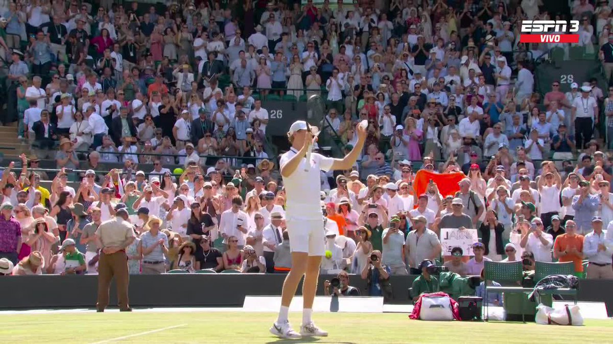 JANNIK SINNER ESTÁ EN SEMIFINALES DE WIMBLEDON. 🇮🇹🔥 📺 Mirá #Wimbledon en el Plan Premium de Disney Plus.