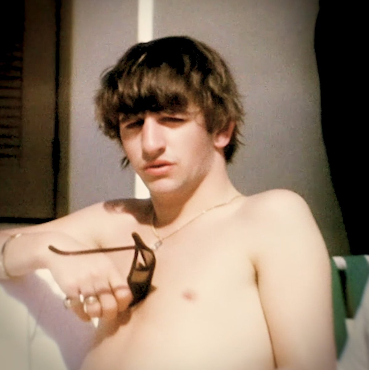 Get by with a little help from Ringo 🥁