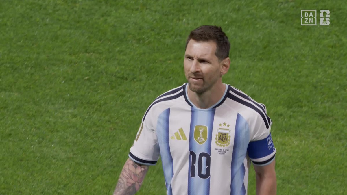LA CARA DE CONCENTRACIÓN DE LEO ANTES DE LA BATALLA 🇦🇷 #DAZNMundial