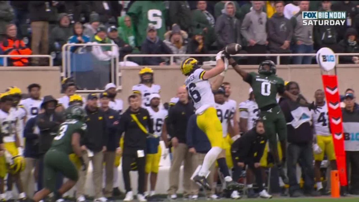 You may remember this 2021 game-sealing INT 👀 Charles Brantley, after a season at Miami, has returned to Michigan State Football for his final season of eligibility.