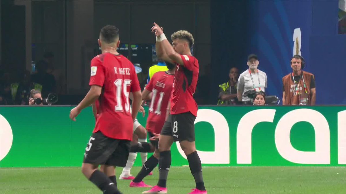 Ashour sintió una molestia y pidió el cambio en Argentina-Egipto. ⚽ #ESPNMundial 📺 Mirá los mejores partidos de la #FIFAWorldCup por ESPN, en el Plan Premium de #DisneyPlus