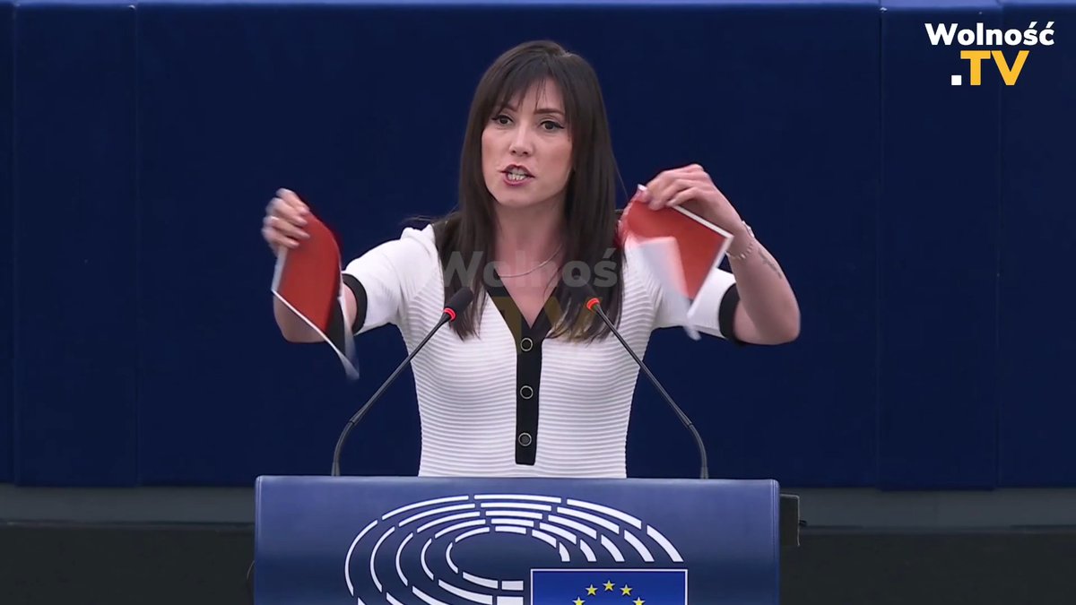 ‼️Zajączkowska RWIE BANDEROWSKĄ FLAGĘ w Europarlamencie‼️ "Precz z banderowskim nazizmem! Marsz Ukrainy z ludobójcami na sztandarach to hańba!" Ewa Zajączkowska-Hernik Konfederacja