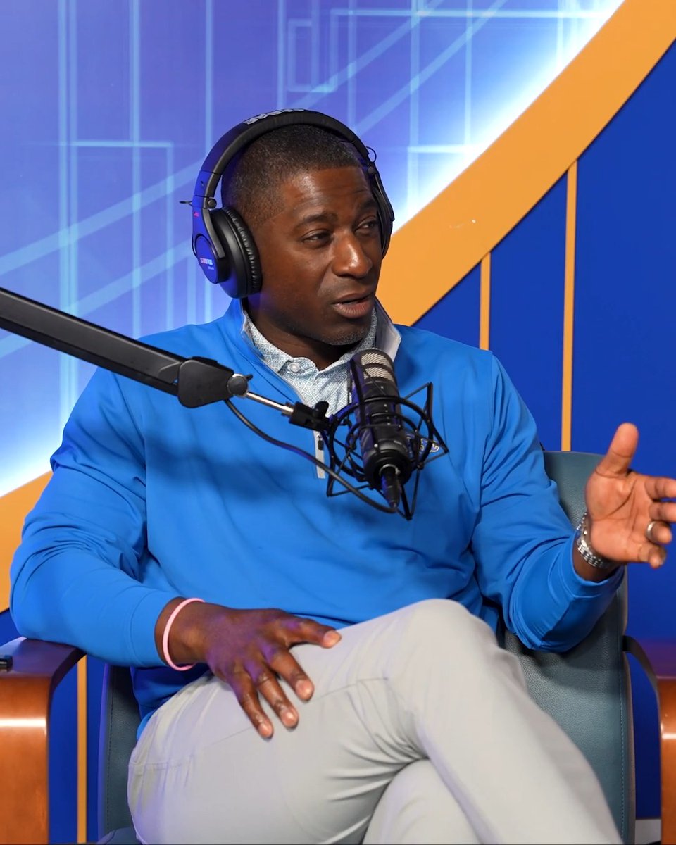 Episode 1 of the new Beyond the Script Podcast is LIVE 🎙️ We start the series with special guest, AD Allen Greene, who speaks on: ➡️ H2P NIL & rev share ➡️ The state of college athletics ➡️ Pitt Football, Pitt Basketball, Pitt Volleyball & MORE! Listen Now: