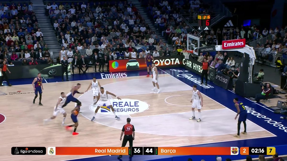 💥🟡🔵 Fenerbahçe Beko ve Valencia, Barcelona'dan Joel Parra'yı transfer etmek istiyor. ➡️ Parra'nın Barcelona ile sözleşmesi var. ➡️ Kontratındaki fesih bedeli 1 milyon eurodan daha az. ➡️ Parra'yı Barcelona'ya Jasikevicius aldırmıştı. (Encestando)