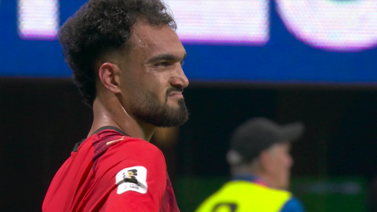 エジプト🇪🇬が追加点をあげたと思われるも... 直前のファールで惜しくもゴール取り消し 🏆️#FIFAワールドカップ ラウンド16 🆚アルゼンチン×エジプト 📱#DAZN ライブ配信中 #本気で楽しむならDAZN コカ･コーラ