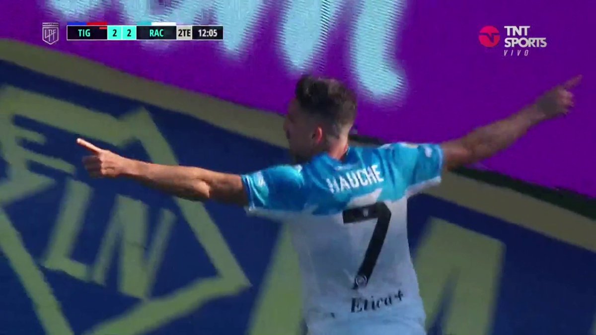 Contraataque, centro y cabezazo a contrapierna. Lo perdía 2 a 0. Lo ganó 3 a 2. Lo que hizo Enzo Fernández, ya lo había hecho Hauche.