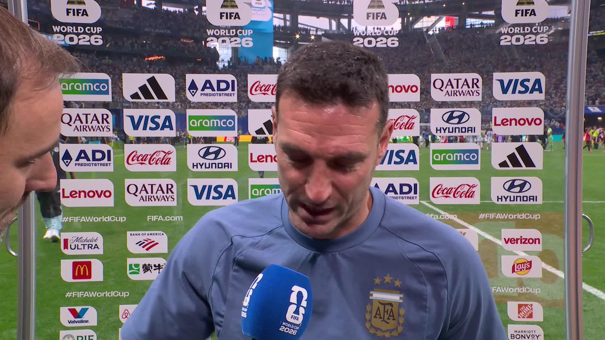 LIONEL SCALONI NO PUDO NI SIQUIERA HABLAR EN LA NOTA POST PARTIDO. ¡EMOCIÓN TOTAL PARA EL TÉCNICO DE ARGENTINA! ⚽ #ESPNMundial 📺 Mirá los mejores partidos de la #FIFAWorldCup por ESPN, en el Plan Premium de #DisneyPlus
