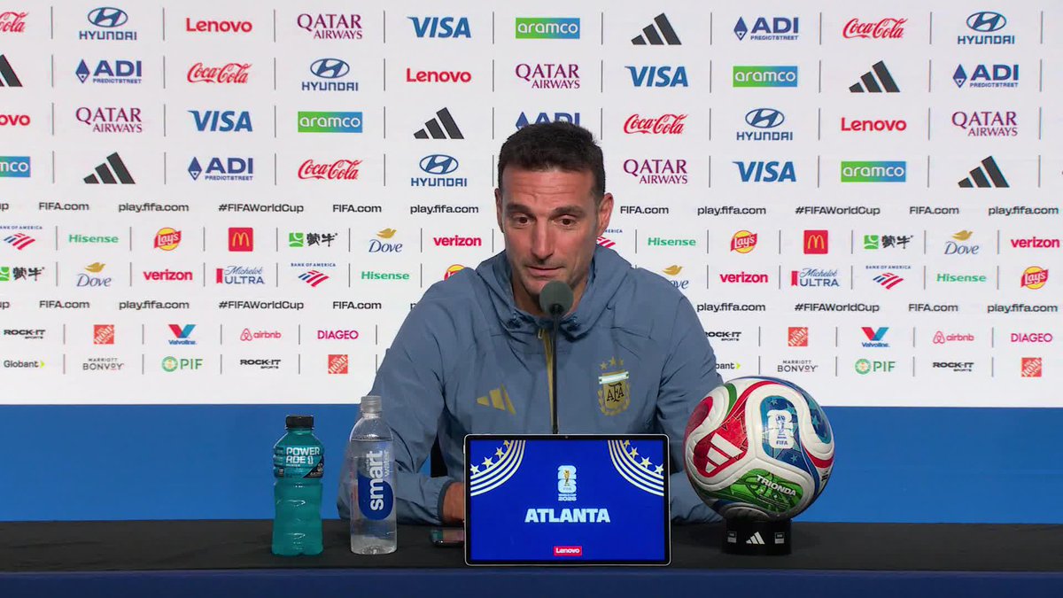 "ME HICE ENTRENADOR PARA CUANDO DEJÉ DE JUGAR TENER ESTAS EMOCIONES, NO PORQUE ME GUSTE SER ENTRENADOR. YO SUFRO IGUAL QUE USTEDES" SCALONI EN CONFERENCIA DE PRENSA ⚽ #ESPNMundial 📺 Mirá los mejores partidos de la #FIFAWorldCup por ESPN, en el Plan Premium de #DisneyPlus
